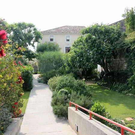 Paradix - 3, 2 Pers Appartement Nissan-lez-Enserune